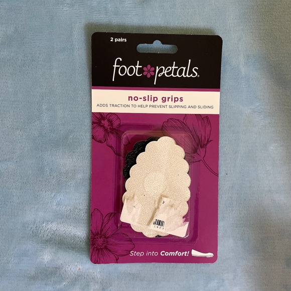 NEW Foot Petals No-Slip Grips- 2 pair, black and white - Picture 5 of 8